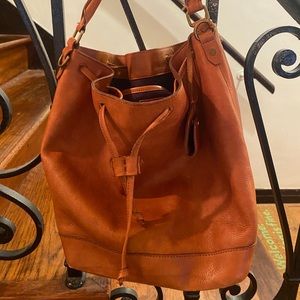 Madewell leather bucket bag Lafeyette